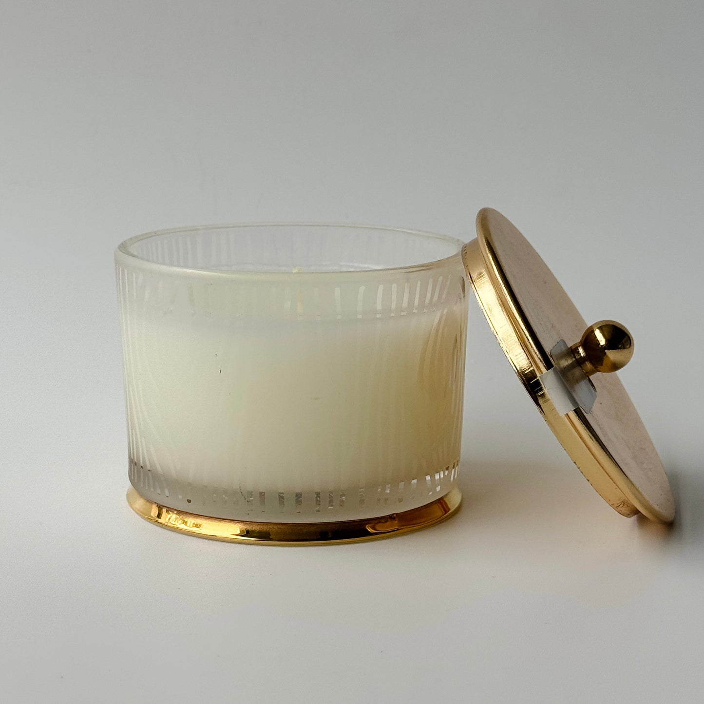 Thymes Frasier Fir Luminary Candle | Frosted Wood Grain