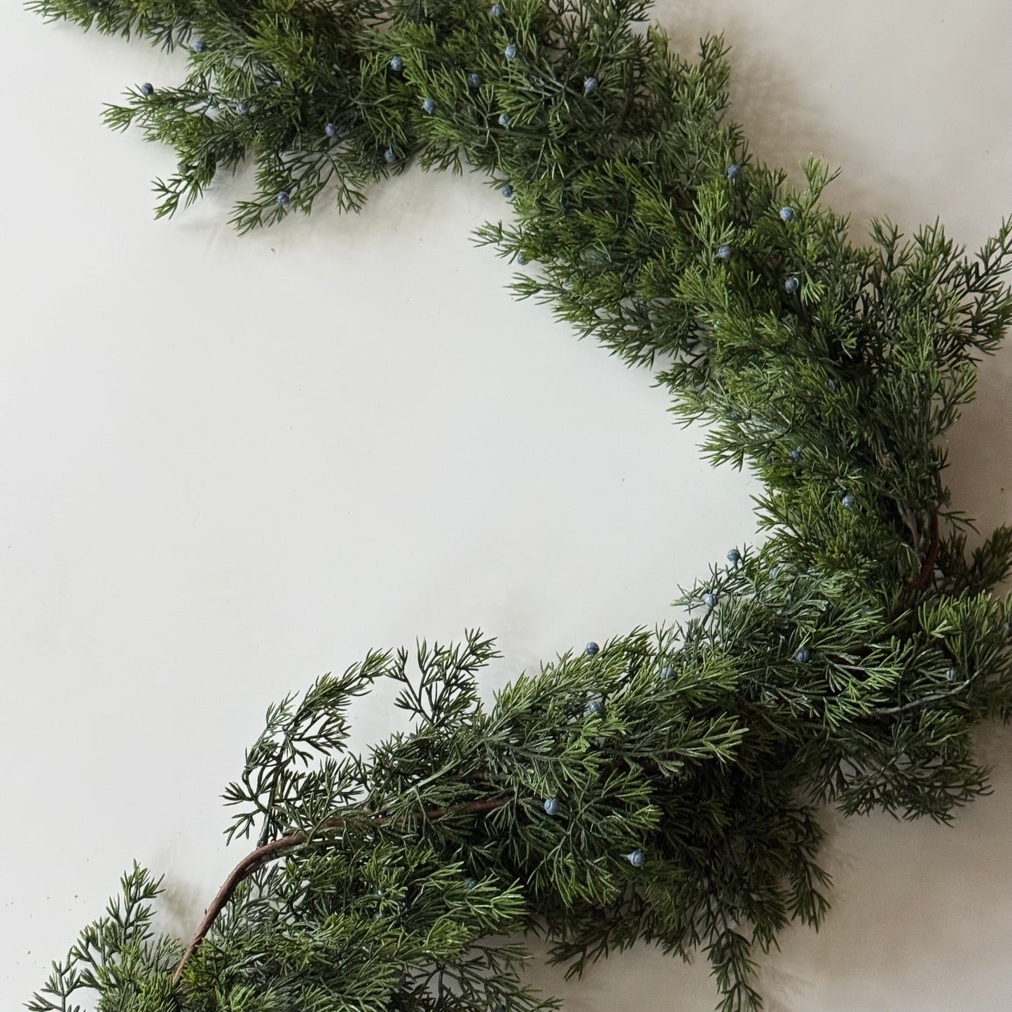 Juniper Berry Garland | 60"