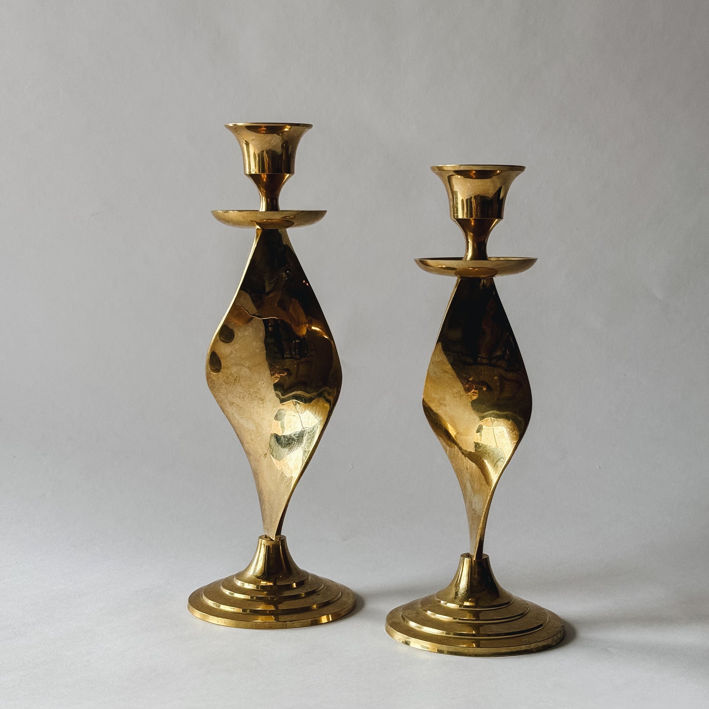 Vintage Brass Twist Mid-Century Candlesticks | Set of 2