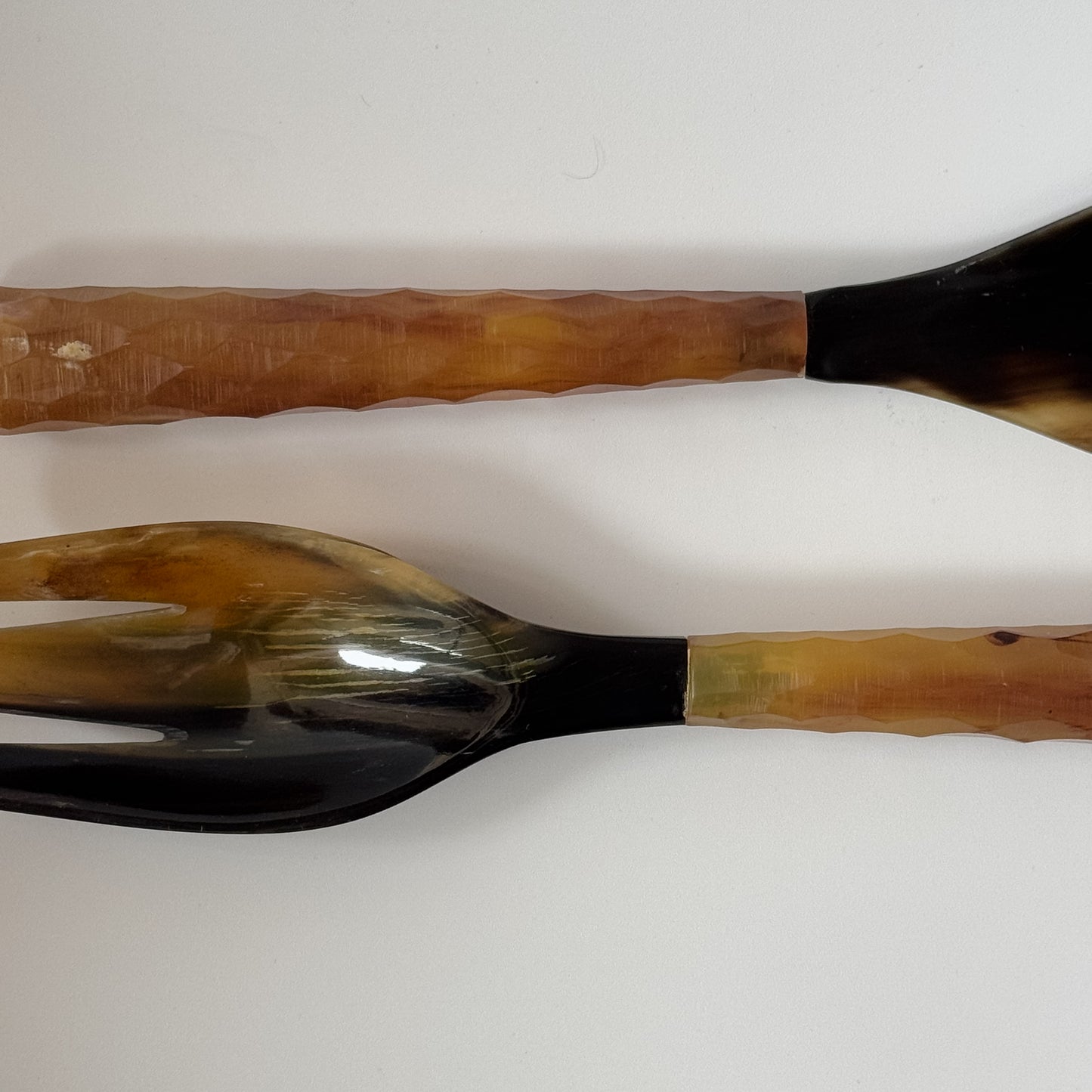 Bjorn Natural Horn Servers | Set of 2