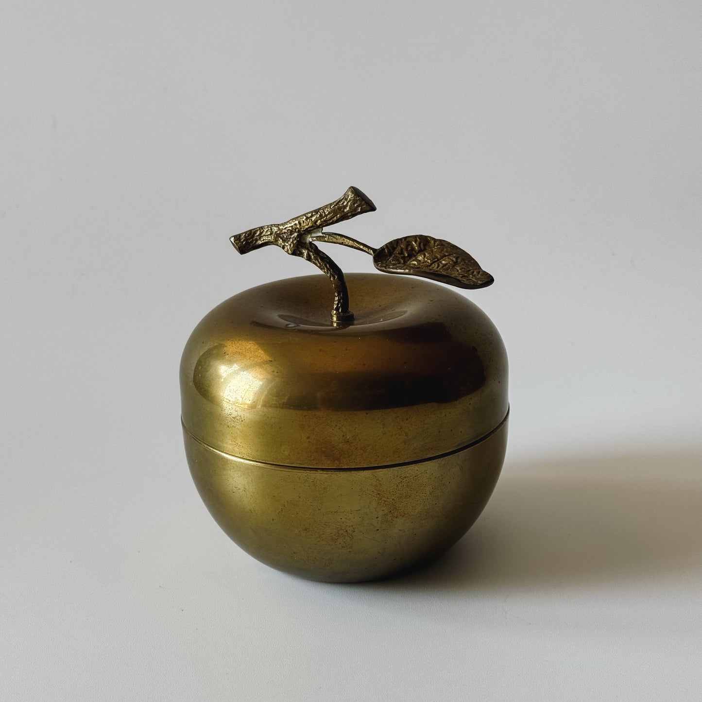 Vintage Brass Lidded Apple Catchall