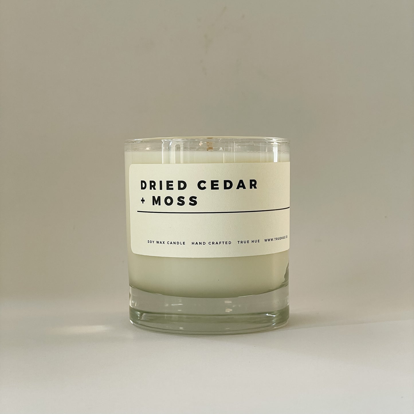 True Hue Soy Wax Candle | Dried Cedar + Moss
